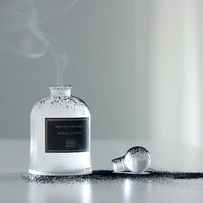 Avis Iris Silver Mist Serge Lutens La Parfumerie Podcast